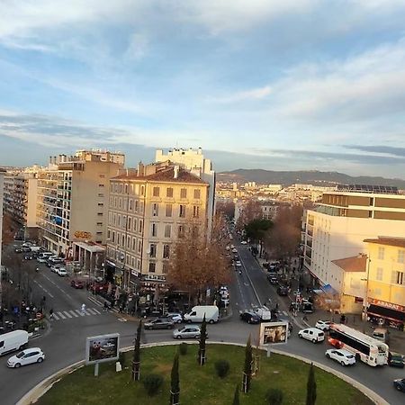 Vue Mer Et Et Notre Dame Centre Ville Avec Balcon Et Parking Марсилия Екстериор снимка